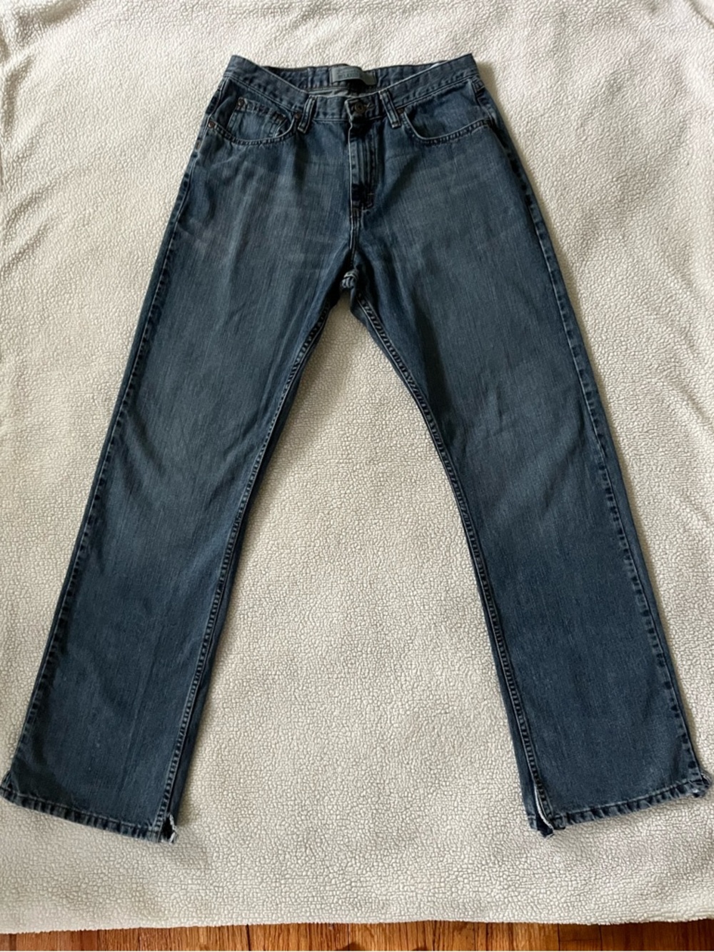 Wrangler Men's Bootcut Jeans in Dark Denim Blue, Size 32x34